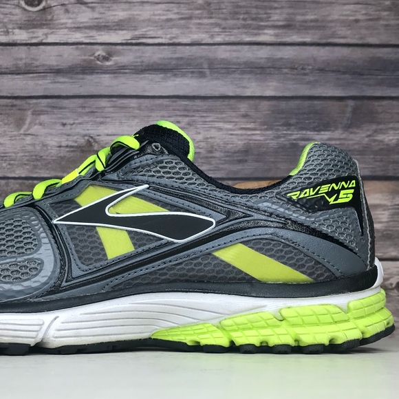 brooks ravenna 5 wide